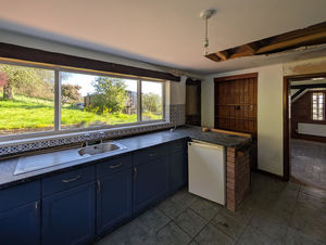 Photo 17- click for photo gallery